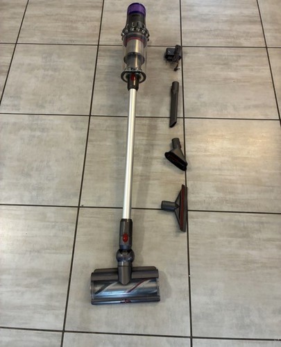 Aspirateur balais dyson - aspirateur,